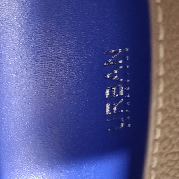 Urban Expressions thin clutch or crossbody bag with silver chain strap - Picture 4 of 12